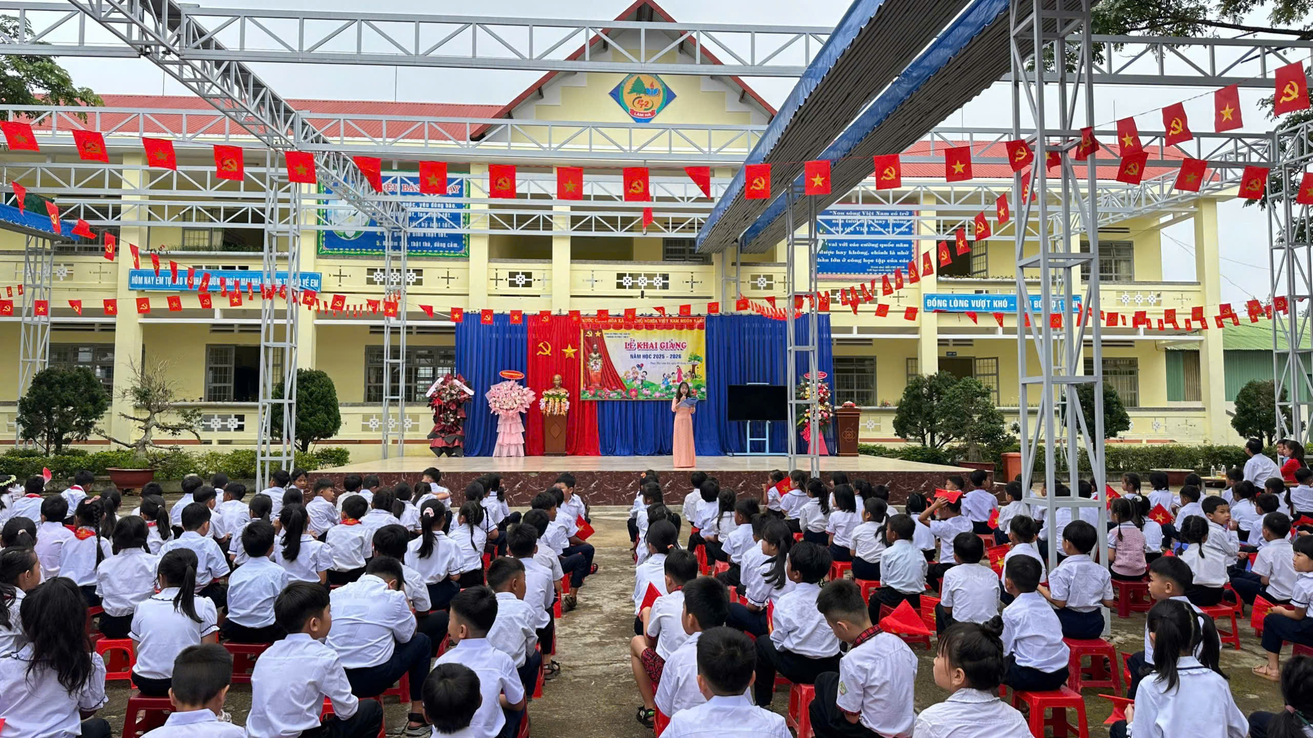 Trường TH Phúc Thọ II tổ chức lễ Khai giảng năm học 2025 - 2026