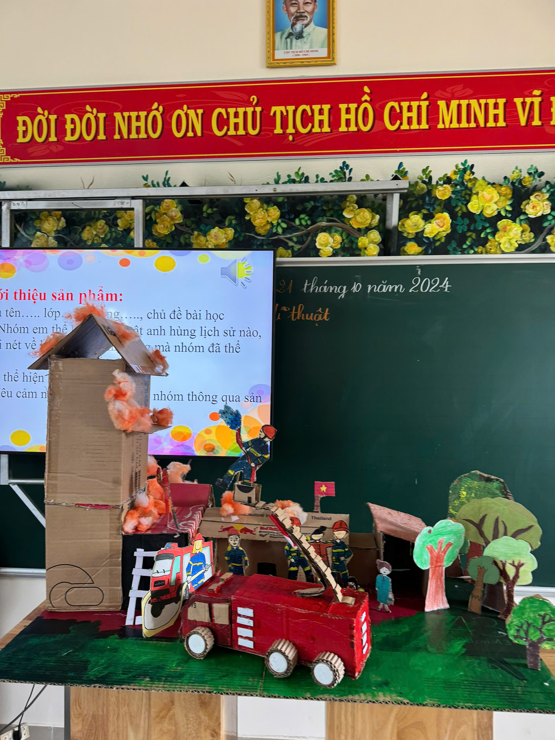 Trường Tiểu học Tân Hà I tổ chức Hội thi Giáo viên dạy giỏi cấp trường năm học 2024-2025.